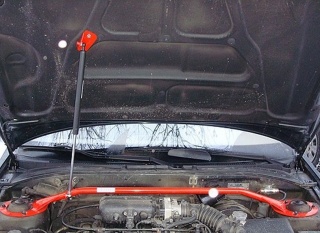 Упор капота Hyundai Accent II (2nd generation) 2000-2006