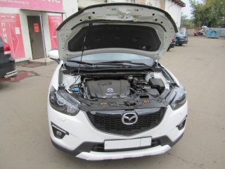Упор капота Mazda CX-5 (2011-2017)