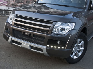 Бампер передний Broomer Design в сборе Mitsubishi Pajero IV 4 (2006-2015)