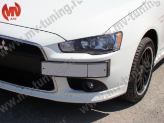 Рамка под номер на передний бампер Mitsubishi Lancer X текстурный пластик (2010-2016)