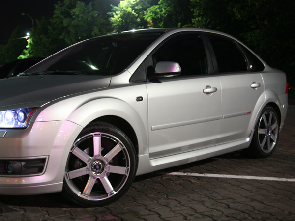 Пороги "ST" Ford Focus 2 4-5D (2004-2011)