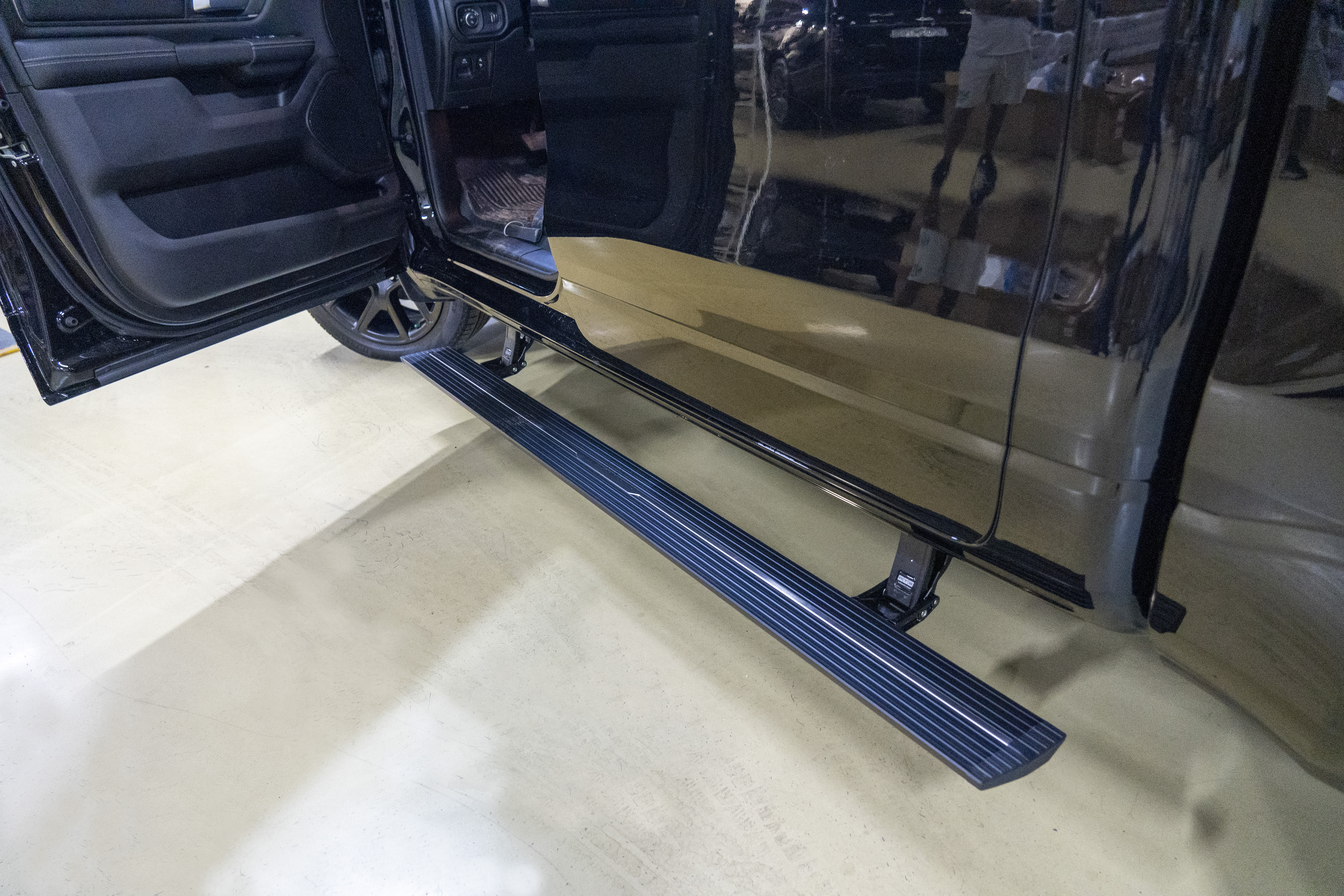 Электрические Пороги ATS для Dodge Ram 1500 & TRX (2018-2024)