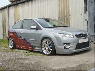 Пороги "Lord" Ford Focus 2 3-5D (2004-2011) + УСТАНОВОЧНЫЙ КОМПЛЕКТ