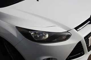 Реснички на фары узкие var №2 Ford Focus 3 (2012-2014) + УСТАНОВОЧНЫЙ КОМПЛЕКТ