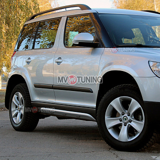 SNOW SILVER. Накладки на пороги Алюминиевый Вид (Взгляд) Skoda Yeti (2009-2012) окрашенный  комплект в серебро