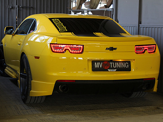 Накладки на задний бампер(2 шт) Chevrolet Camaro SS, RS (2009-2012)