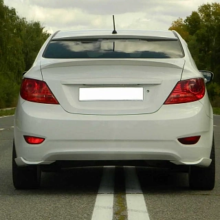 Козырек на стекло HS-3 Hyundai Solaris (2010-2016) + УСТАНОВОЧНЫЙ КОМПЛЕКТ