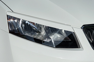 Реснички на фары Skoda Octavia III A7 (2013-2016) + УСТАНОВОЧНЫЙ КОМПЛЕКТ