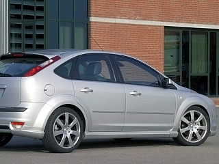 Пороги "MS" Ford Focus 2 (2004-2011) + УСТАНОВОЧНЫЙ КОМПЛЕКТ