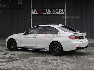 КОМПЛЕКТ НАКЛАДОК (ЛЕЗВИЙ) под пороги M-Perfomance BMW 3 F30/F31 (под покраску) + УСТАНОВОЧНЫЙ КОМПЛЕКТ