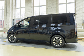 Электрические Пороги ATS для Hyundai Staria (2021-2024)