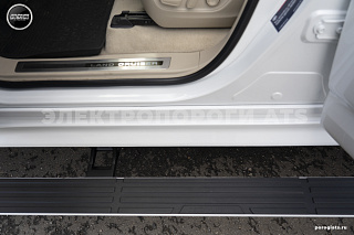 Электрические Пороги ATS для Toyota Land Cruiser LC300 (white)