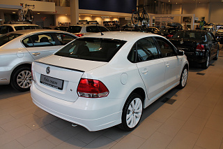 Юбка заднего бампера Volkswagen Polo Sedan (2010-2015)