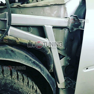 Kein Усилитель под переднее крыло для Subaru Legacy/Outback 2003-2009