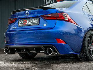 BLACKOUT EDITION. Спойлер крашенный Черный глянец на крышку багажника Lexus IS 3(III) (2013 - 2020) + УСТАНОВОЧНЫЙ КОМПЛЕКТ