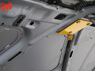 Упор капота Chevrolet Lanos (2005-2009)