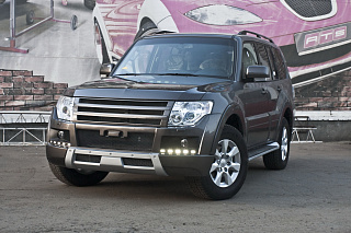 Бампер передний Broomer Design в сборе Mitsubishi Pajero IV 4 (2006-2015)