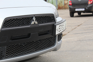 Воздуховоды радиатора в передний бампер var №2 (квадрат) Mitsubishi Lancer X (2007-2010)