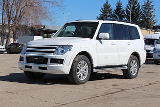 Бампер передний Broomer Design в сборе Mitsubishi Pajero IV 4 (2006-2015)