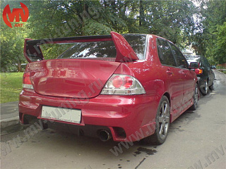 Задний бампер Mitsubishi Lancer 9 IX в стиле EVO (2003-2009)