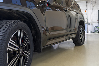 Электрические Пороги ATS для Toyota Land Cruiser LC300 (black)
