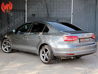 Пороги в стиле GLI VW Jetta VI (2010 - 2018) Текстурный пластик + УСТАНОВОЧНЫЙ КОМПЛЕКТ