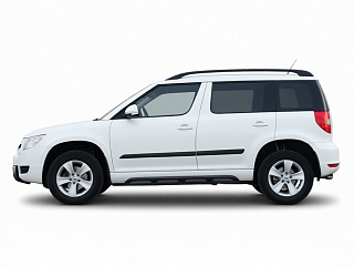 Накладки на пороги для Skoda Yeti (2009-2012) Текстурный пластик + УСТАНОВОЧНЫЙ КОМПЛЕКТ