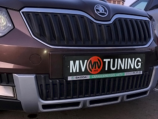 Комплект зимних экранов Skoda Yeti Outdoor (2013 - 2018) ТЕКСТУРНЫЙ ПЛАСТИК
