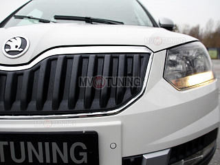 Комплект зимних экранов Skoda Yeti Outdoor (2013 - 2018) ТЕКСТУРНЫЙ ПЛАСТИК