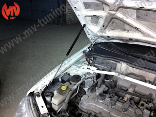 Упор капота Nissan Almera Classic (2006-2013)