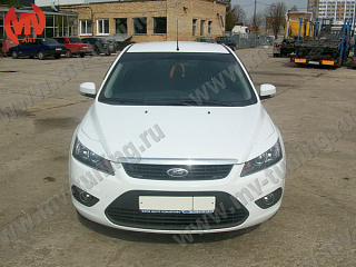 Крашеный комплект. Реснички на фары широкие var №2 Ford Focus 2 (2008-2011) Цвет Белый Frozen White + УСТАНОВОЧНЫЙ КОМПЛЕКТ