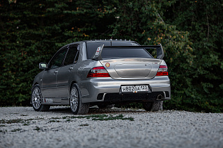 Задний бампер Mitsubishi Lancer 9 IX в стиле EVO (2003-2009)