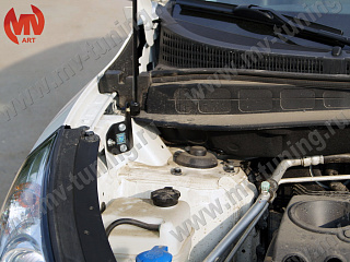Упор капота Hyundai IX35 (1st generation) 2010-2015