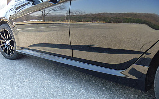 Пороги Hyundai Solaris (2010-2016) + УСТАНОВОЧНЫЙ КОМПЛЕКТ