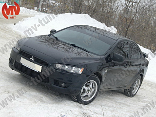 Реснички на передние фары Mitsubishi Lancer X (2007-2016) + УСТАНОВОЧНЫЙ КОМПЛЕКТ