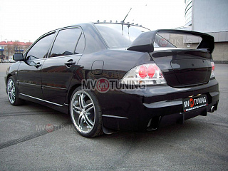 Декоративная заглушка крышки багажника в стиле EVO Mitsubishi Lancer 9 IX (2003-2009)