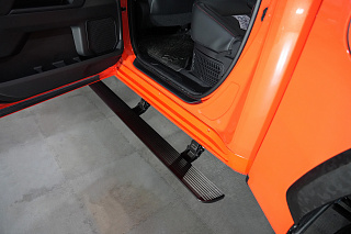 Электрические Пороги ATS для Toyota Tundra II c LED подсветкой (2013-2021)   Под заказ