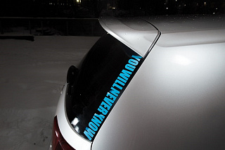 BLACKOUT EDITION. Спойлер в стиле GTI крашенный Черный глянец VW Golf 7 VII (2013 - 2020)